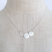 Load image into Gallery viewer, Trinity Necklace

