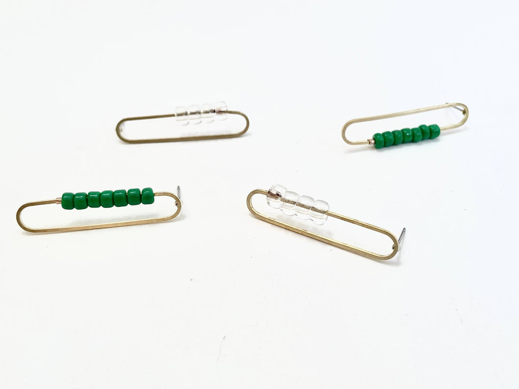 Minimal rectangle link and glass post earrings - clear/green