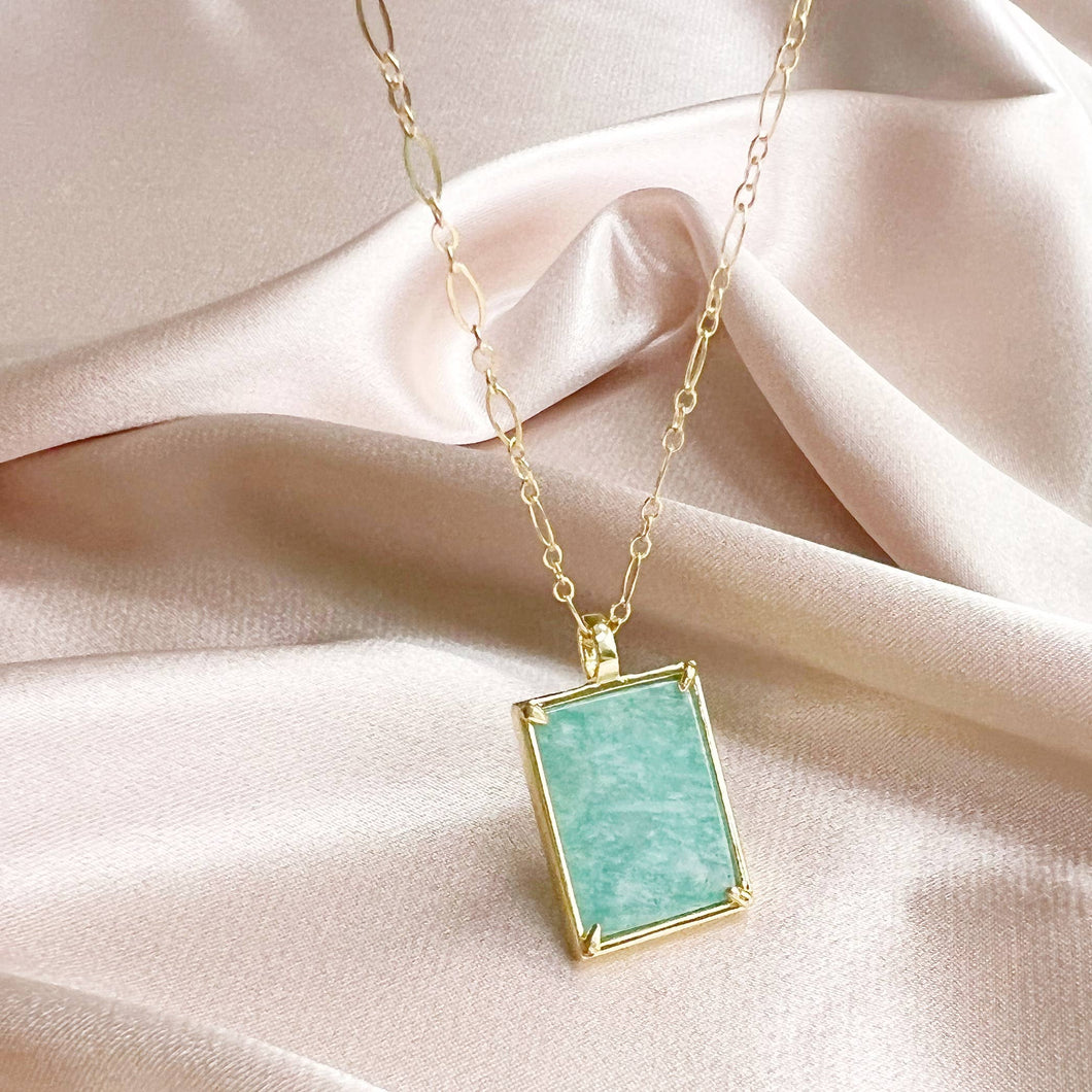 Cove Necklace